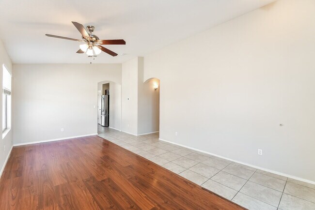 Photo - 40159 N Cassara Dr