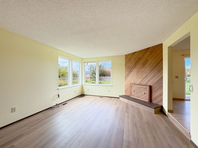 Photo - Dungeness Area Home for Lease