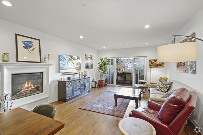 Building Photo - 13308 Valleyheart Dr Rental