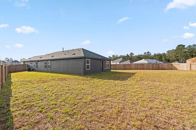 1627 Winwood Dr
