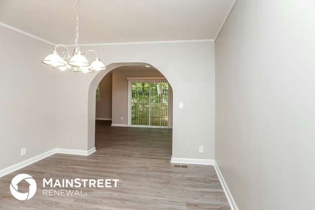 Photo - 532 Stonewood Dr