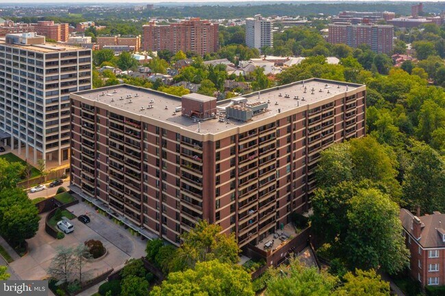 Photo - 4100 N Charles St Unit 605