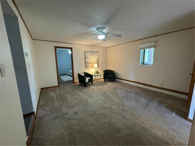 Photo - 221 N Jefferson St