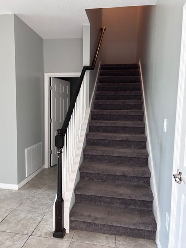 Photo - 2406 Seven Oaks Dr