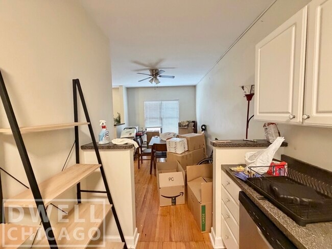 Photo - 735 W Roscoe St Unit 3N