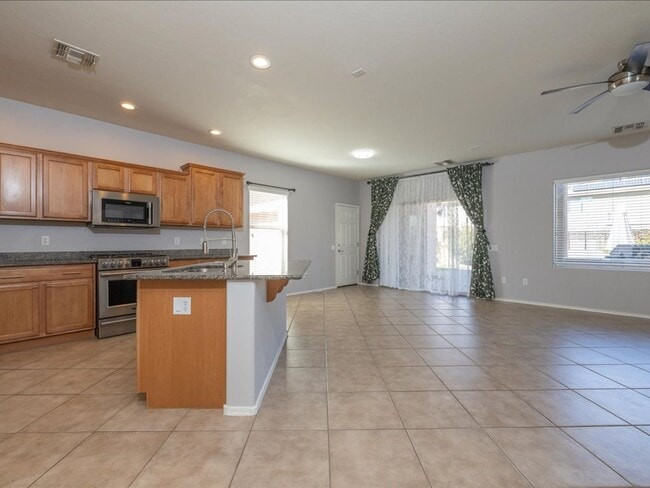 Photo - 4 Bedroom 3 Bathroom