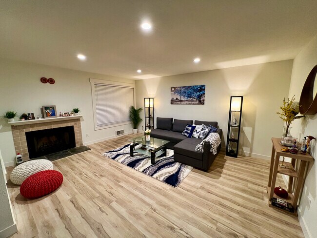 Photo - 14609 NE 45th St Condo Unit E7