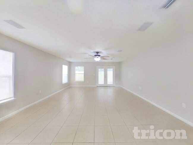 Photo - 7944 Cherry Blossom Dr S