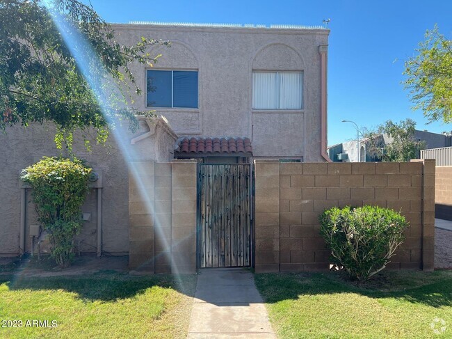 Building Photo - 600 S Dobson Rd Rental