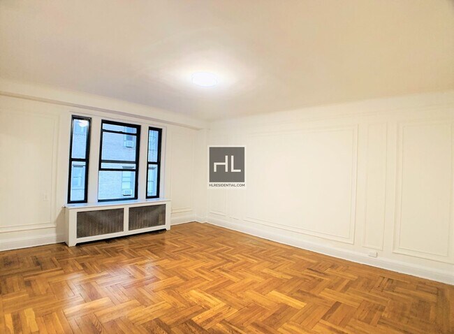 Photo - LEXINGTON AVENUE Unit 5B