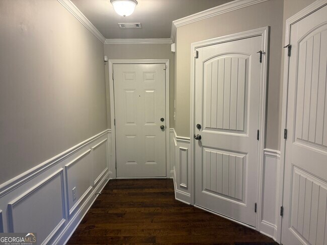 Photo - 125 Leland Ln