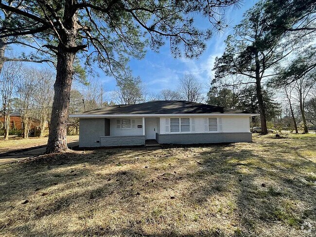 Building Photo - 3509 Cambridge Rd Rental