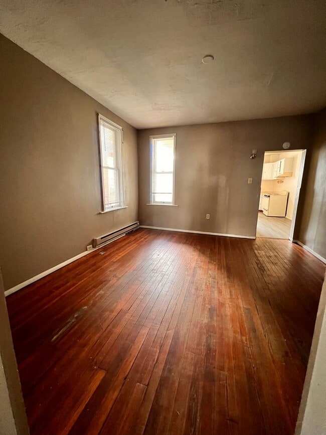 Photo - 808 W King St Unidad 1