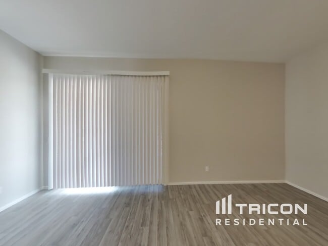 Photo - 17601 N Vera Cruz Ave