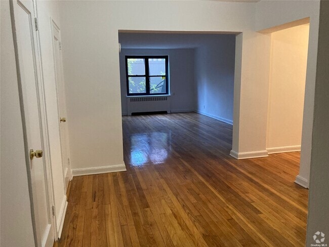 Building Photo - 46 Schenck Ave Rental