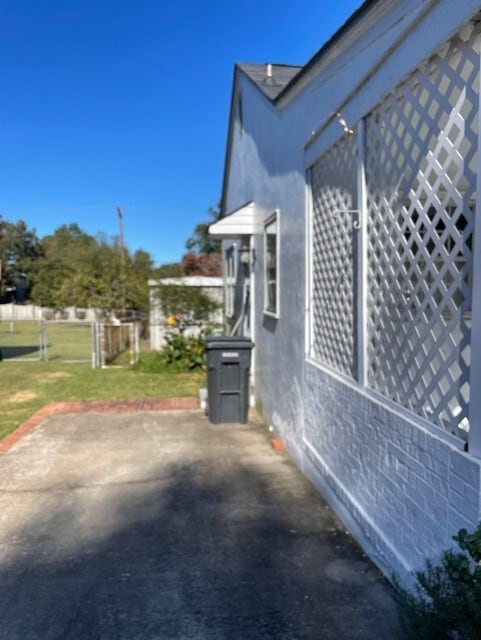 Photo - 2567 N View Ave