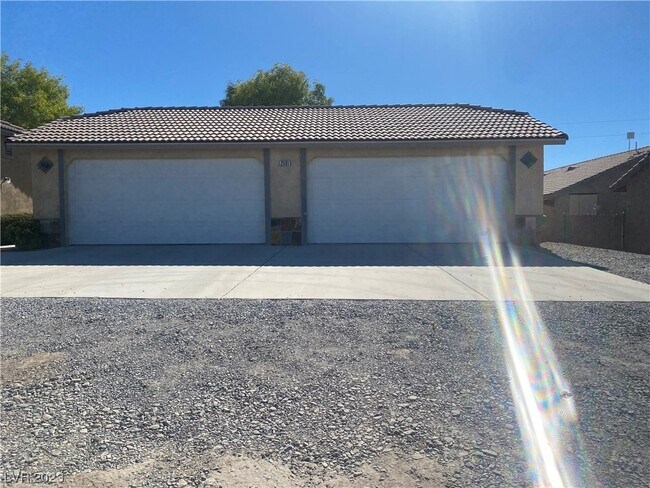 Photo - 2501 E Ambush St