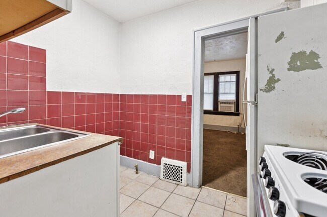 Photo - Charming 2 Bedroom