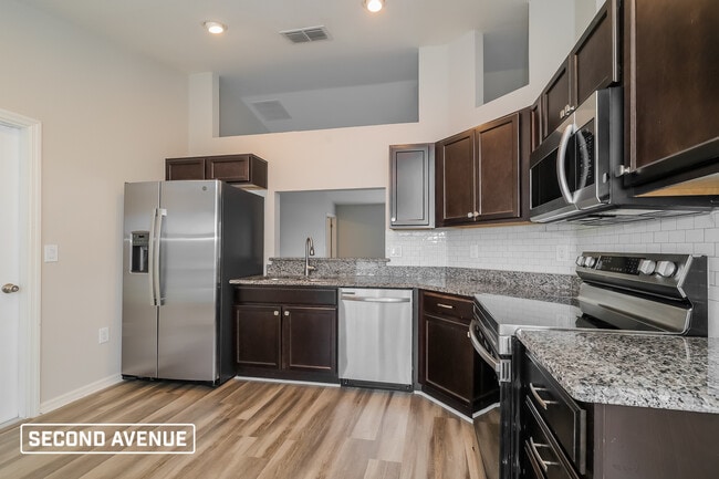 Photo - 2041 Horse Creek Ln