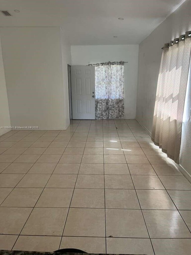 Photo - 28452 SW 141st Pl