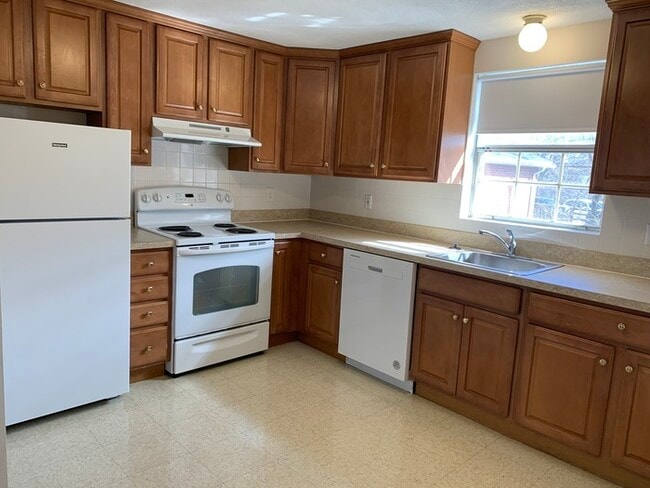 Photo - 1 Viking Ct