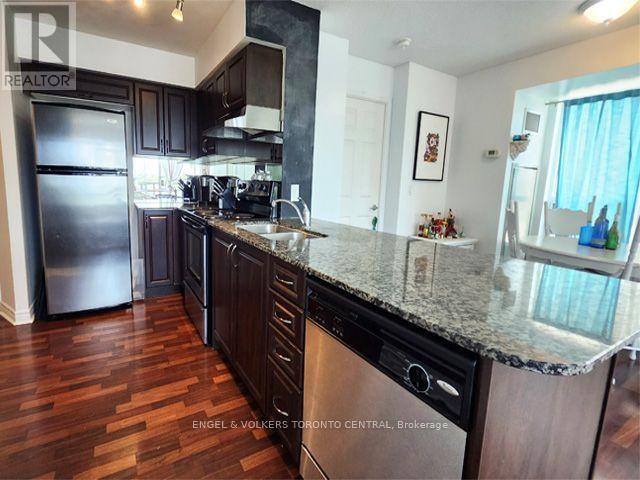 Photo - 60 Fairfax Crescent Unit 330