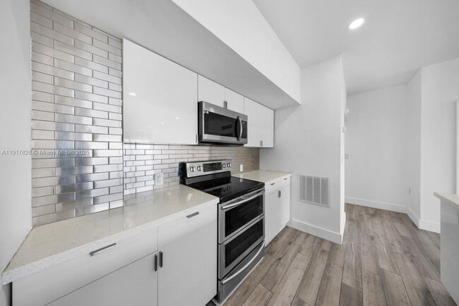 Photo - 13155 Ixora Ct Unit 1105