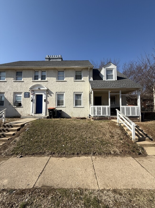 1104 Pine St Unit 1