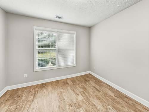 Photo - 2052 Bay Ct
