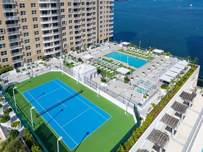 Photo - 770 Claughton Island Dr Unit 609