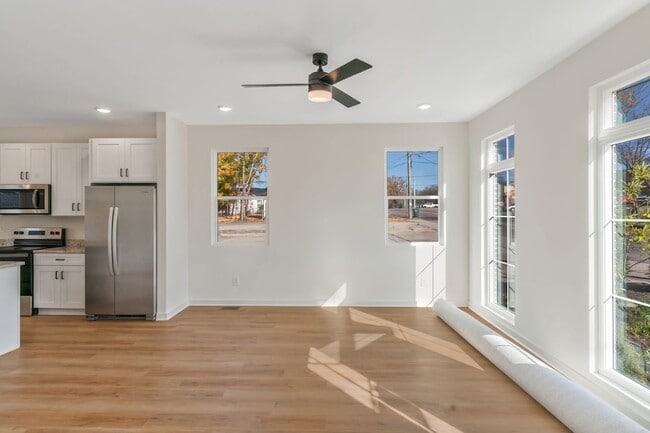 Photo - 310 Cedar St