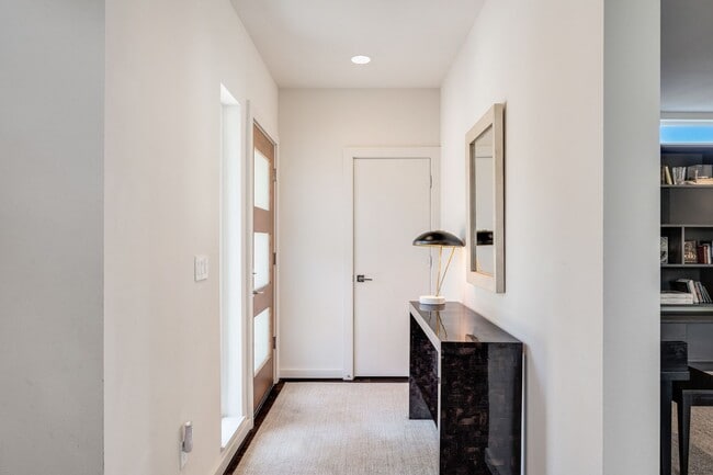 Photo - 7740 Seward Park Ave S