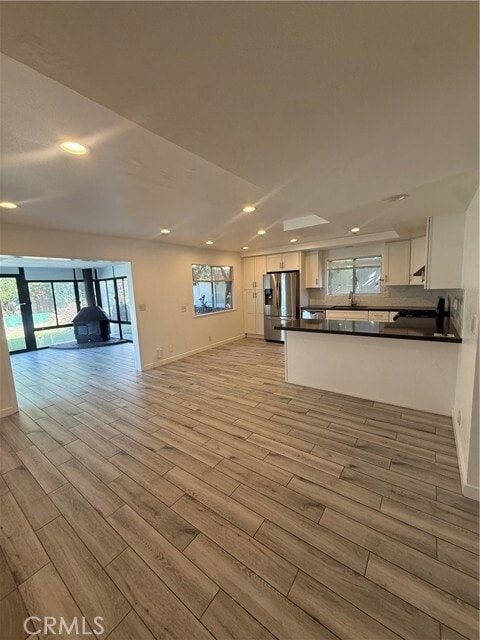 Photo - 331 Pomelo Ave