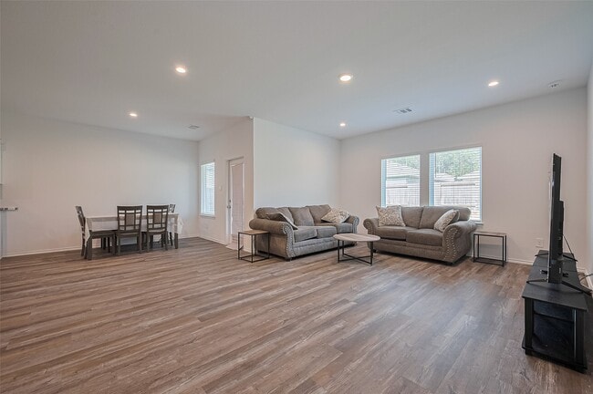 Photo - 40434 Basalt Elm Rd