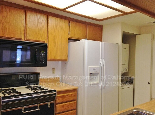 Photo - 799 Brookstone Rd