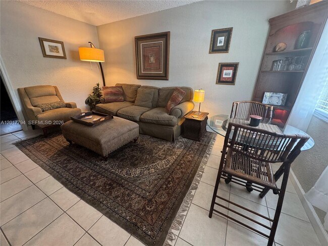 Photo - 2660 NE 8th Ave Unit 215