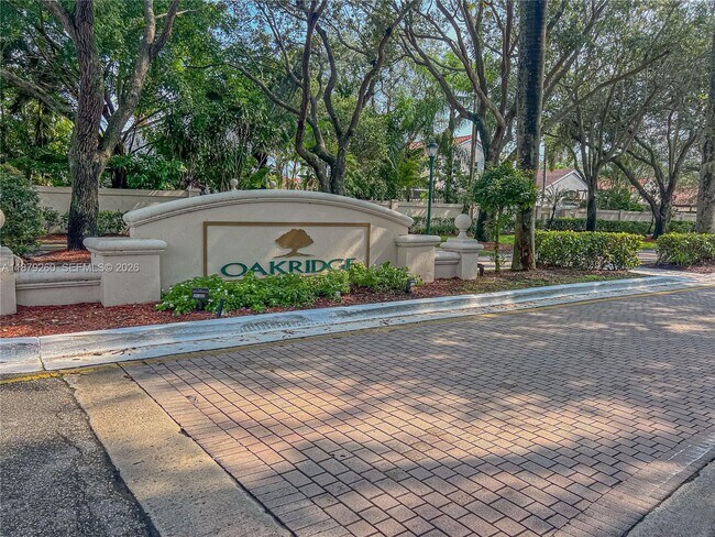 Photo - 5371 SW 32nd St