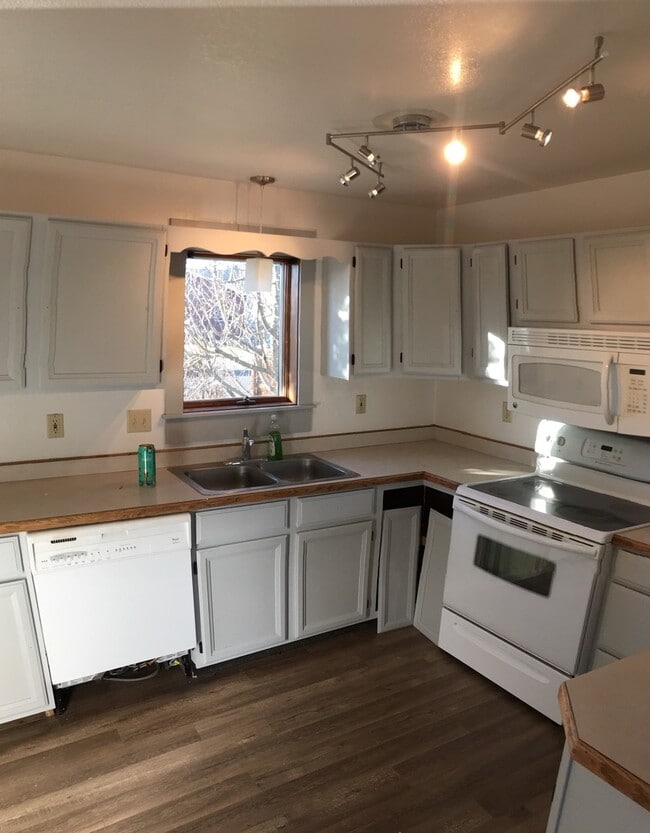 Photo - Montana St. Unit 916