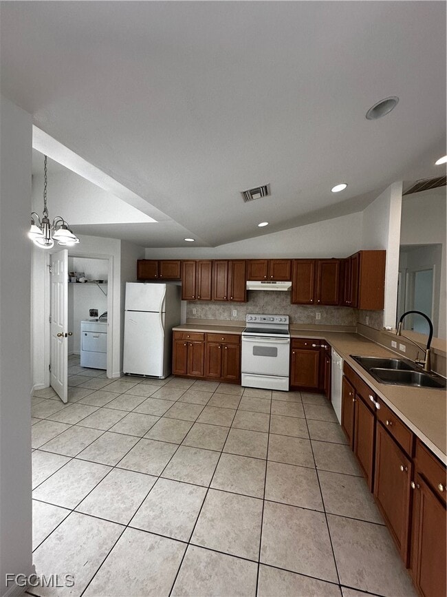 Photo - 301 East 12th Street