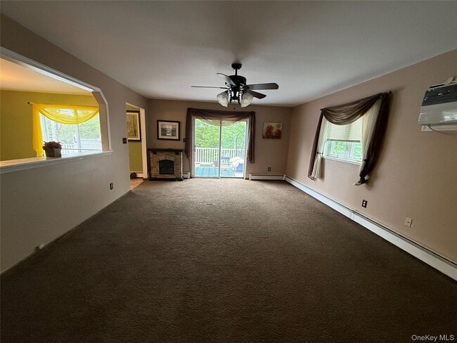 Photo - 38 Edmunds Ln
