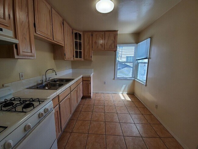 Photo - 92 Gordon St