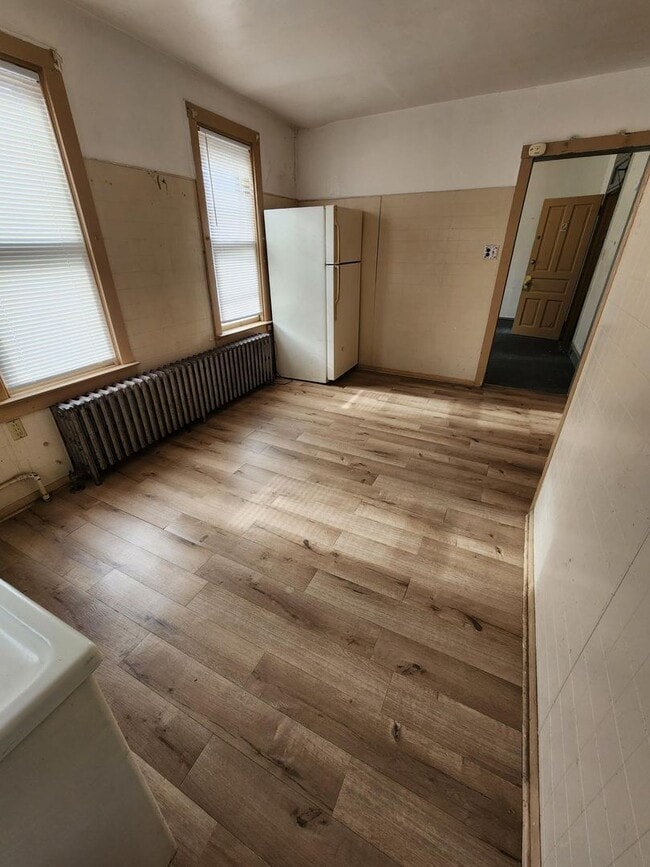 Photo - 217 S 8th St Unit Apt 2