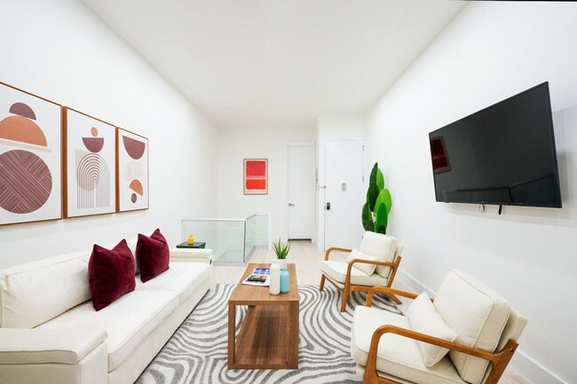 Photo - 317 E 78th St Unit FL1-ID1022045P