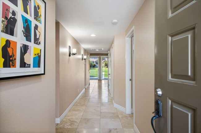 Photo - 55559 Winged Foot