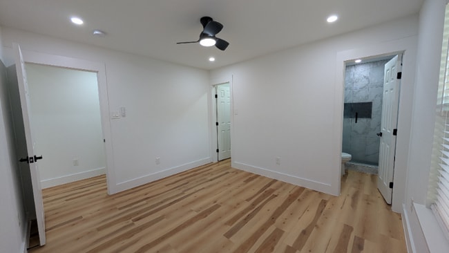 Photo - 2212 Henry St Unidad A