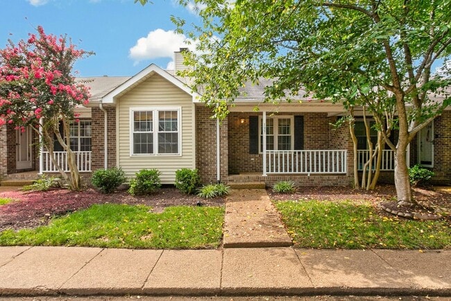 Photo - 137 Pepper Ridge Cir