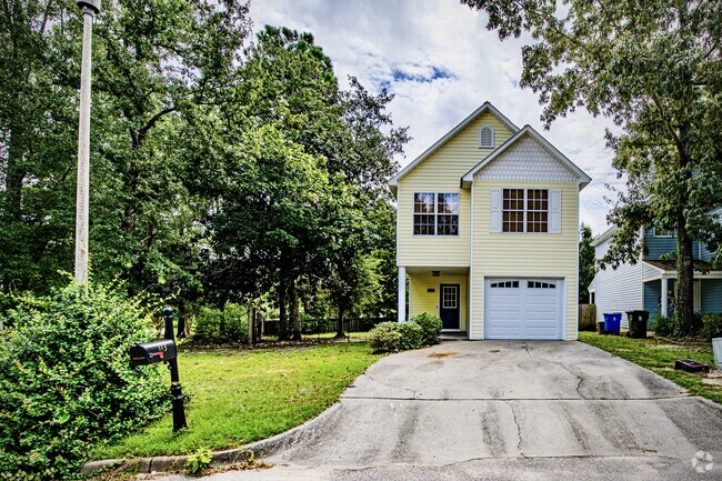 Building Photo - 113 Cove Ln Rental