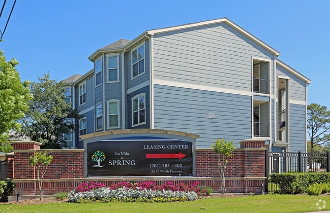 Apartments For Rent In 77090 Houston Tx Forrent Photo La Vida At Spring