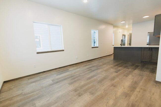 Photo - 3 Bedroom 2 1/2 bathroom Hayden Townhome!