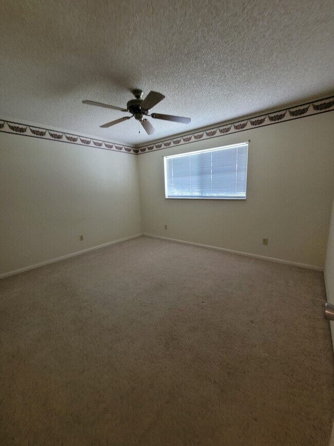 Photo - 8530 SW 90th St